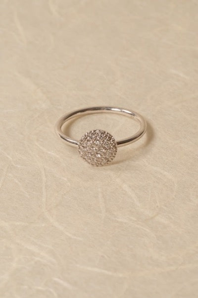 Magnolia round ring - Diamante