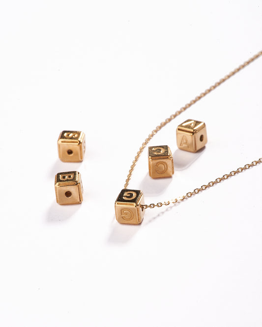 Collier Lil Cube