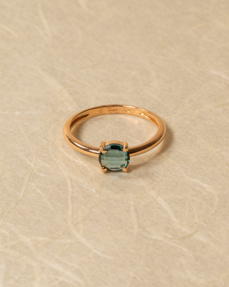 Glowy Ring (London Hydro Topaz) 