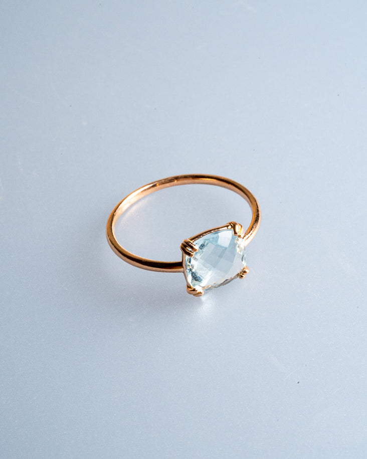 Bague Princesse Quartz Bleu Clair