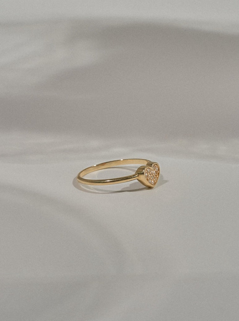 anello da ragazza a cuoricino in oro 