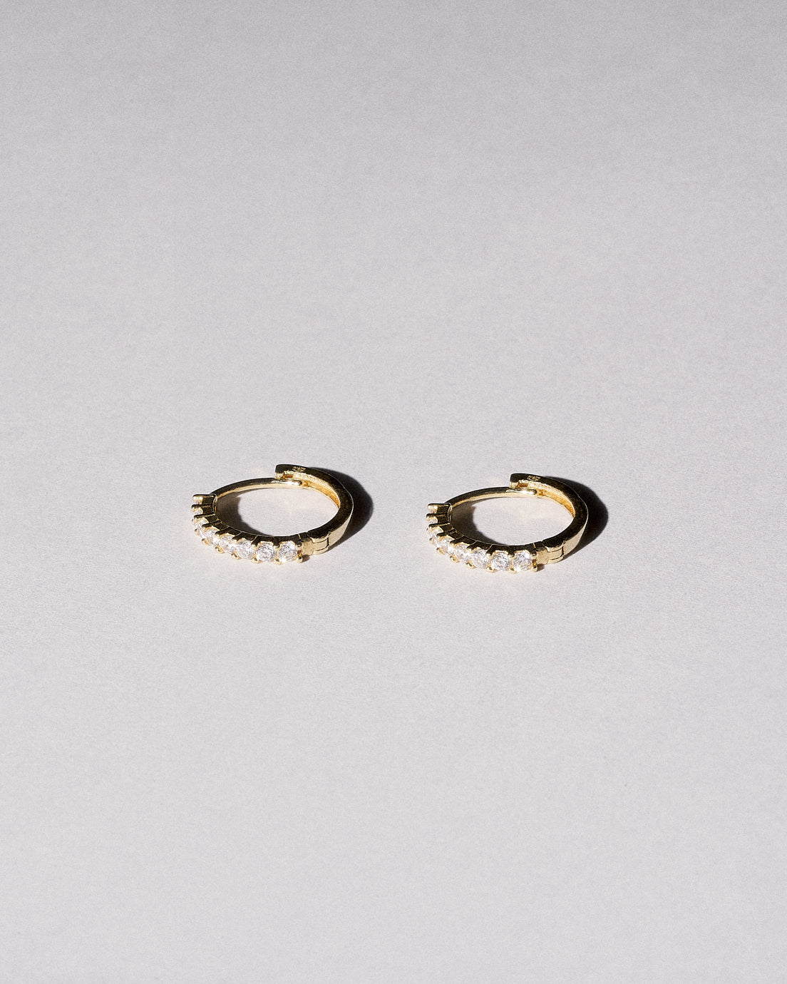 Zirconia Hoop earrings