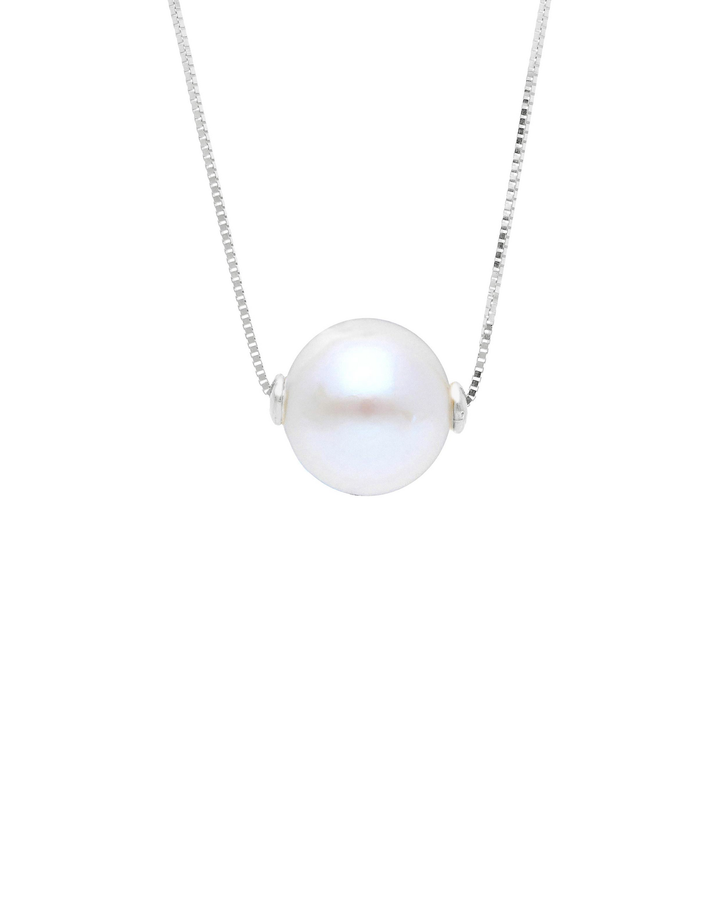 Pearly necklace