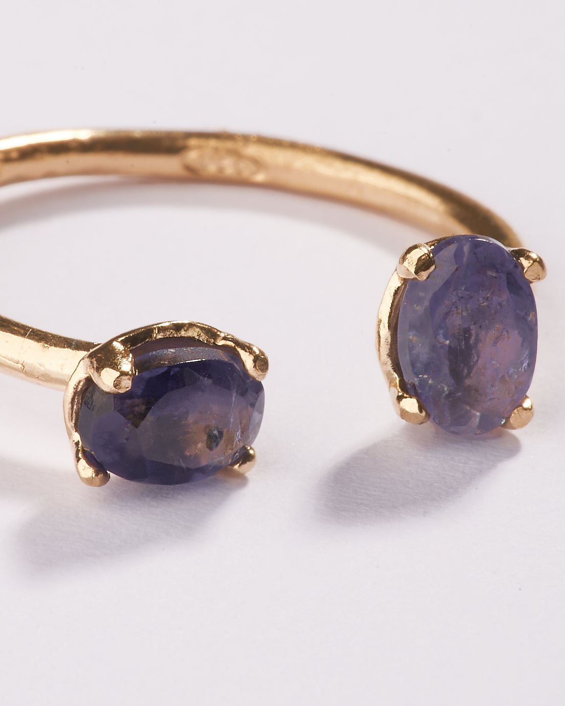 Bague Iolite