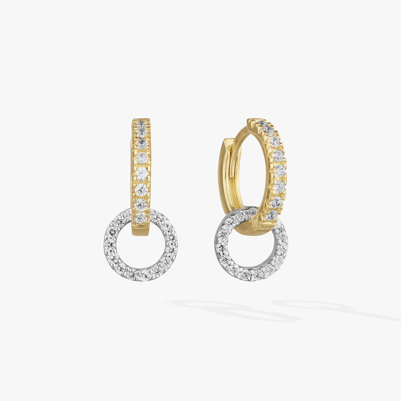 Eleganti orecchini doppio cerchio in oro bianco e giallo 18ct - Design moderno e raffinato.